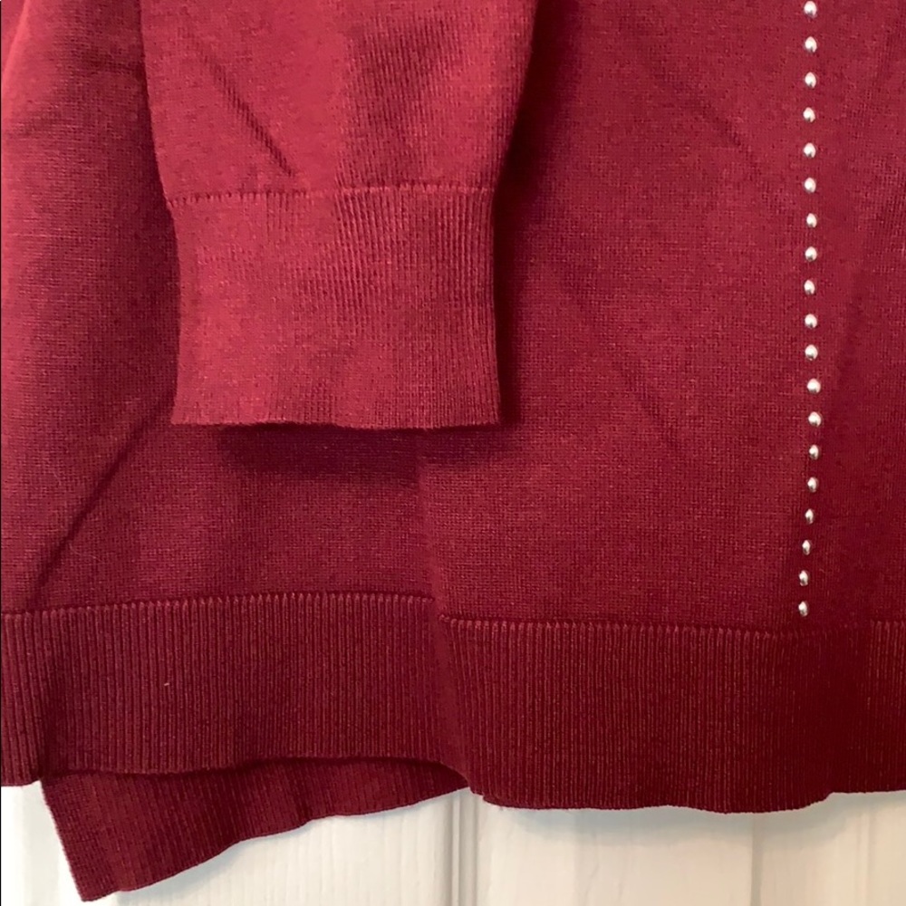 Sweater - Picture 3 of 4